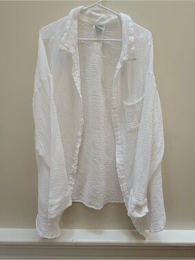 Shade & Shore White Textured Gauze Top